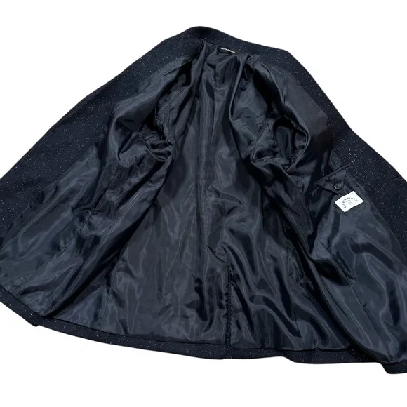 Sold - Picture 8 of 10